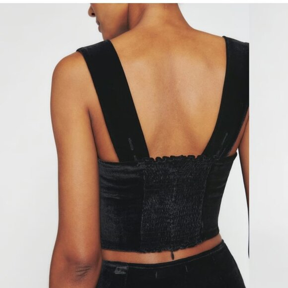 Reformation Black Velvet Cropped Top - Size 2 - Picture 1 of 6
